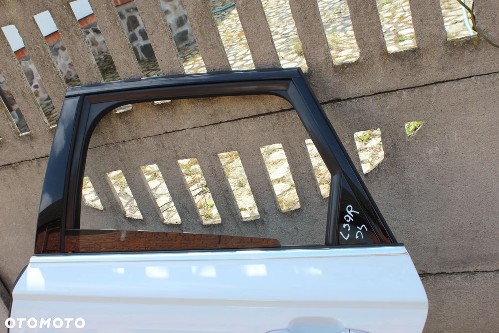 DRZWI TYLNE LEWE AUDI A6 C7 AVANT LS9R 2015 - 17