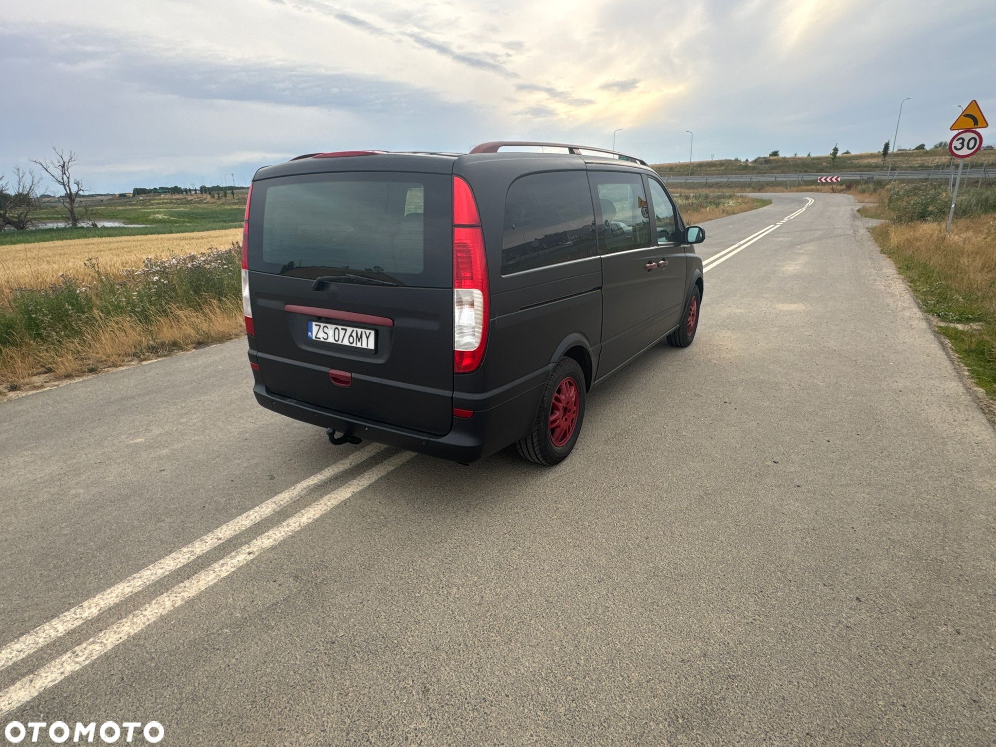 Mercedes-Benz Viano - 3