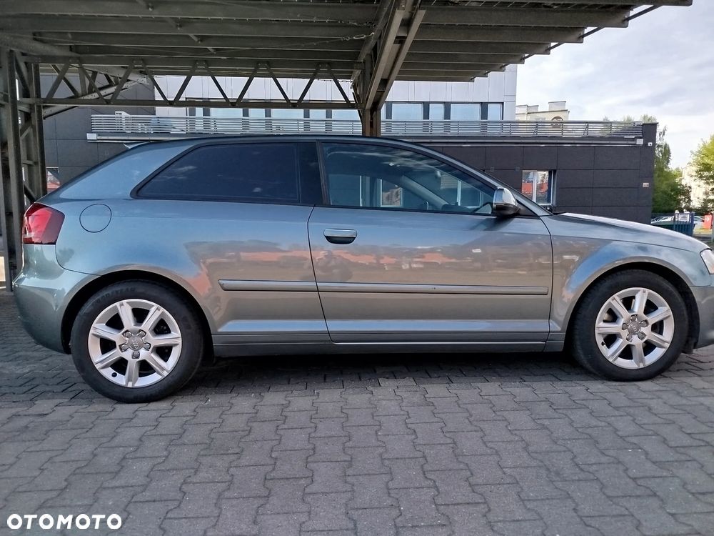 Audi A3 3-drzwiowe 2.0 TDI DPF S line Sportpaket - 4