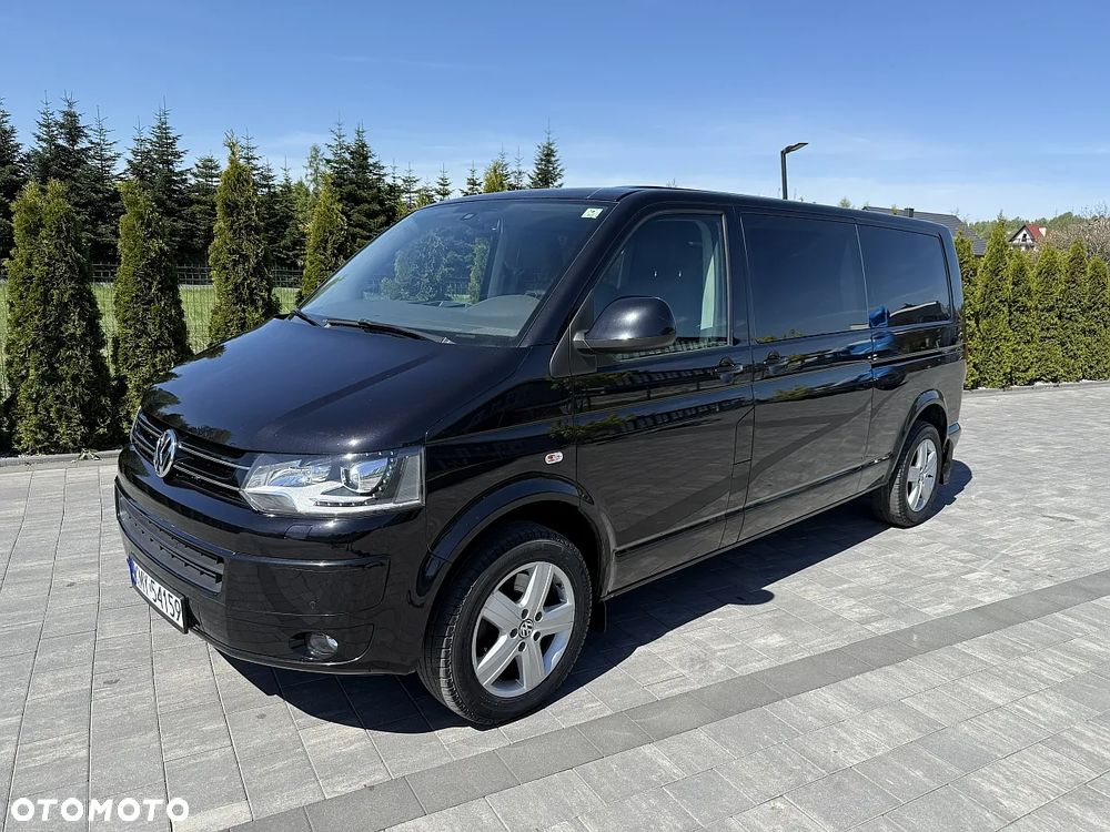 Volkswagen Caravelle - 1