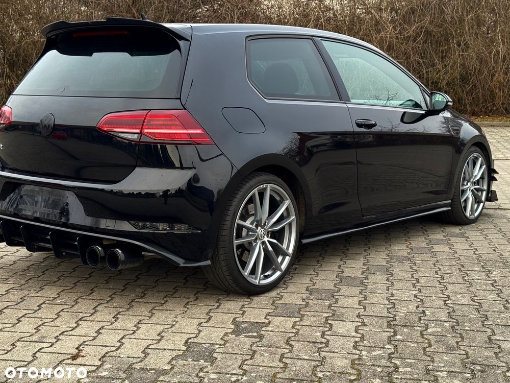 Volkswagen Golf R 4Motion (BlueMotion Technology) - 4