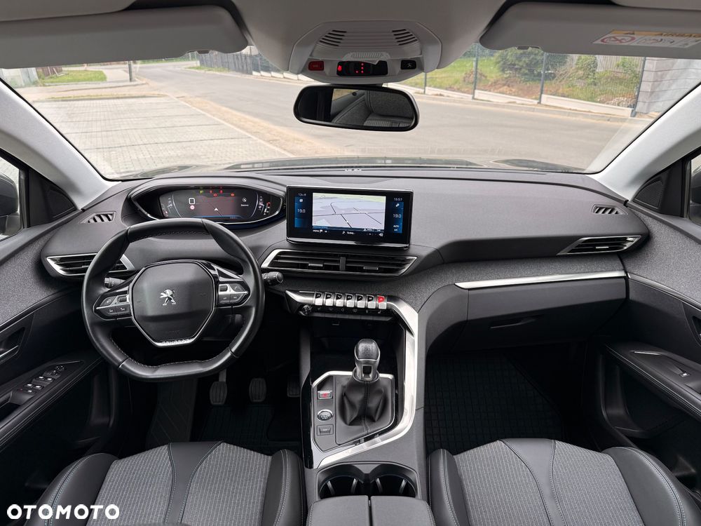 Peugeot 3008 1.5 BlueHDi Allure S&S - 24