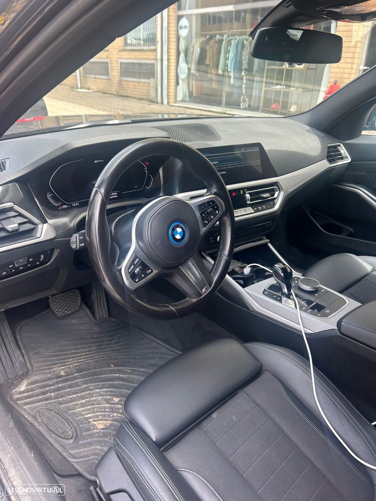 BMW 320 e Pack M Auto - 6