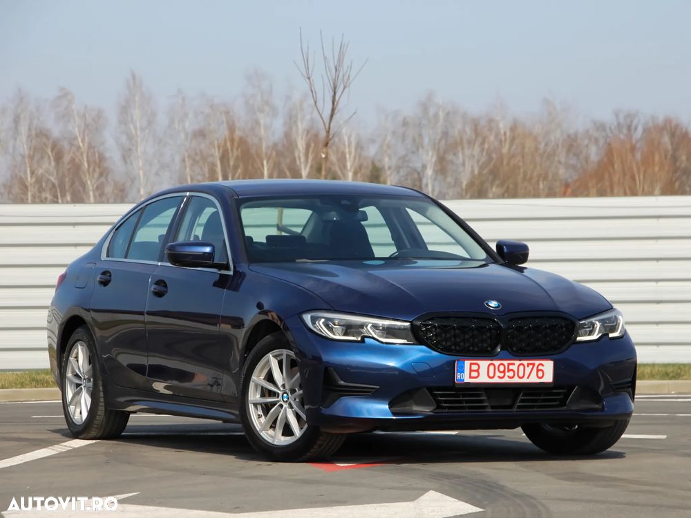 BMW Seria 3 320i xDrive Aut. - 23