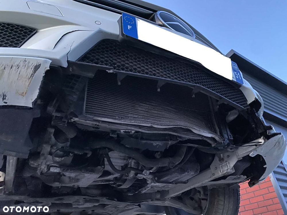 Mercedes-Benz Klasa A 200 CDI 7G-DCT AMG Line - 31