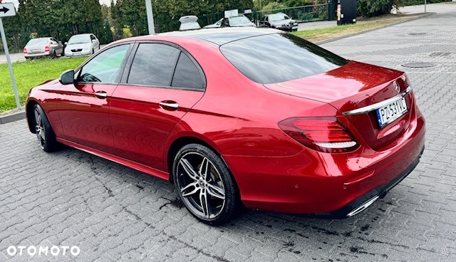 Mercedes-Benz Klasa E 220 d 4-Matic Business Edition 9G-TRONIC - 7