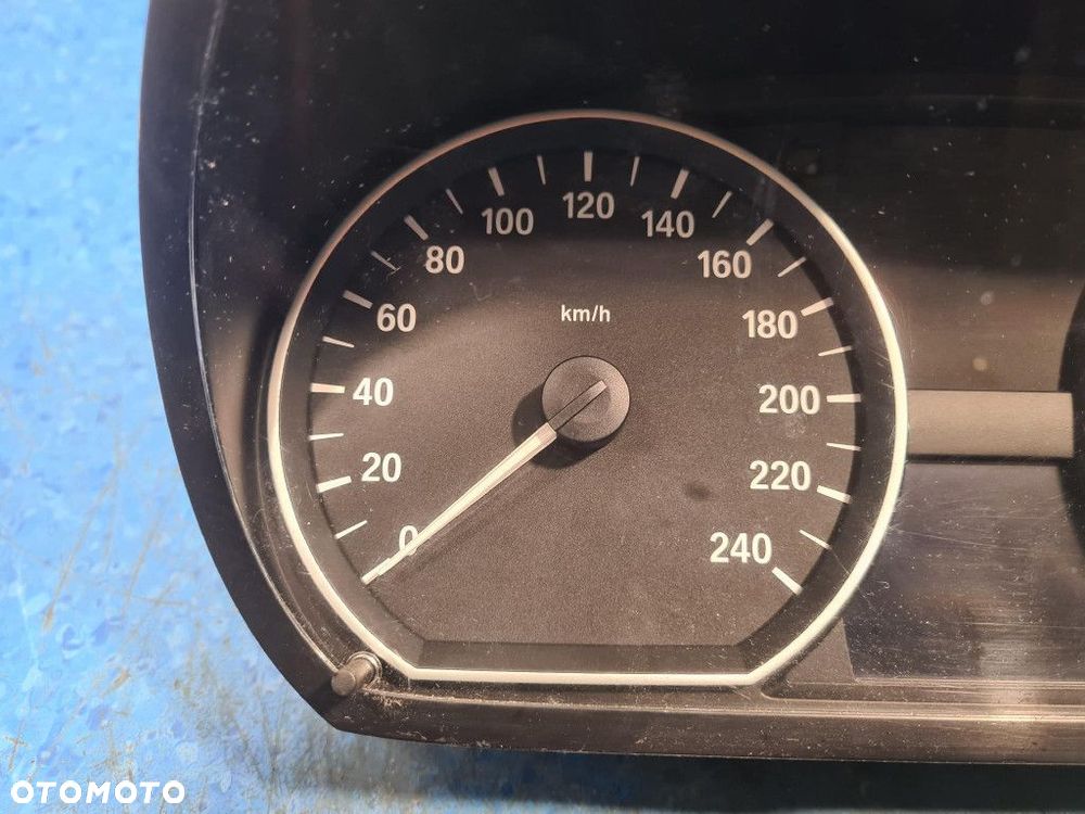 BMW 116 LICZNIK 912258701 - 2