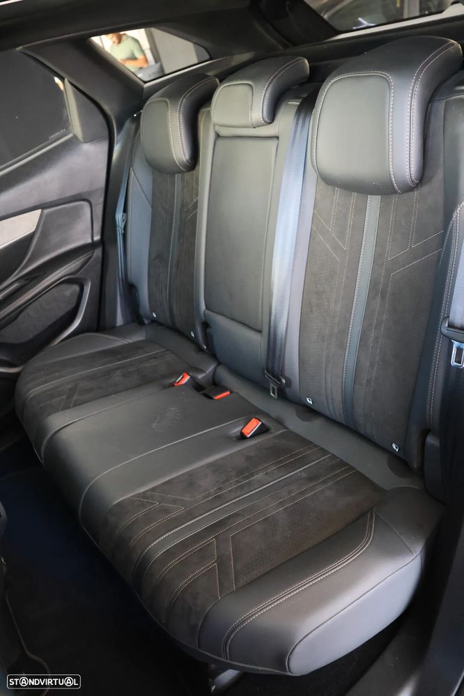 Peugeot 3008 1.2 PureTech GT EAT8 - 7