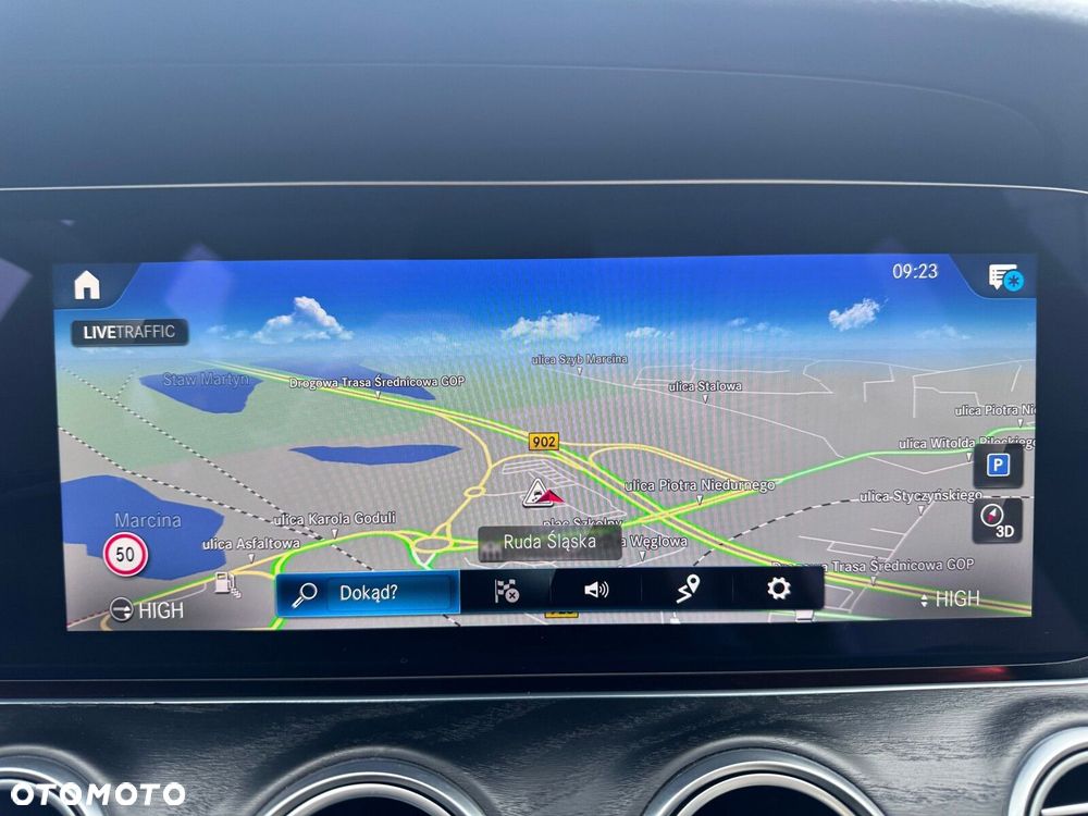 Mercedes-Benz Klasa E 300 de Exclusive - 23