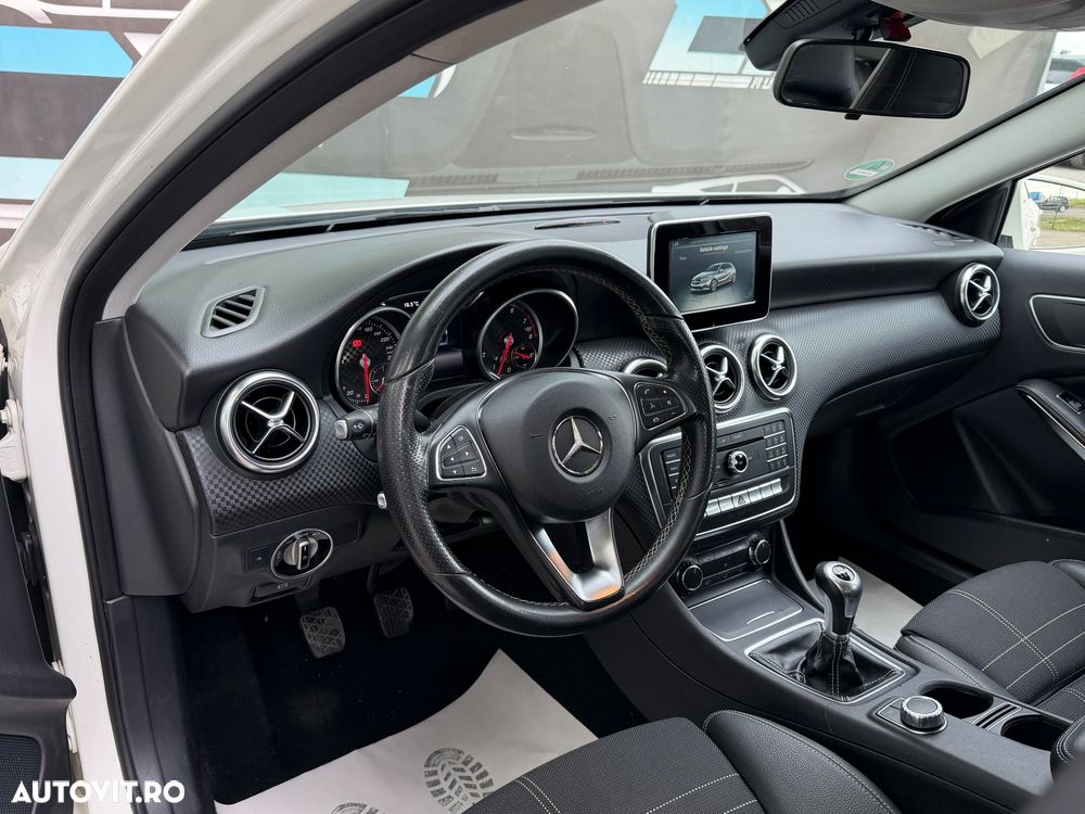 Mercedes-Benz A 160 Style - 12