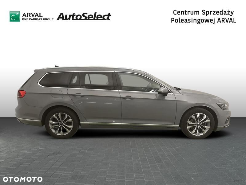 Volkswagen Passat - 8