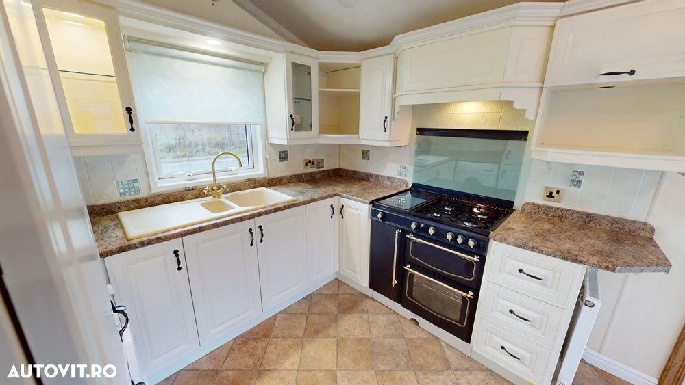 Alta Casă mobilă 4 ANOTIMPURI Willerby Kingswood nr. 134 | Tâmplărie PVC și încălzire centrală cu calorifere | 13 x 4 m | 2 dormitoare și 2 băi - 3