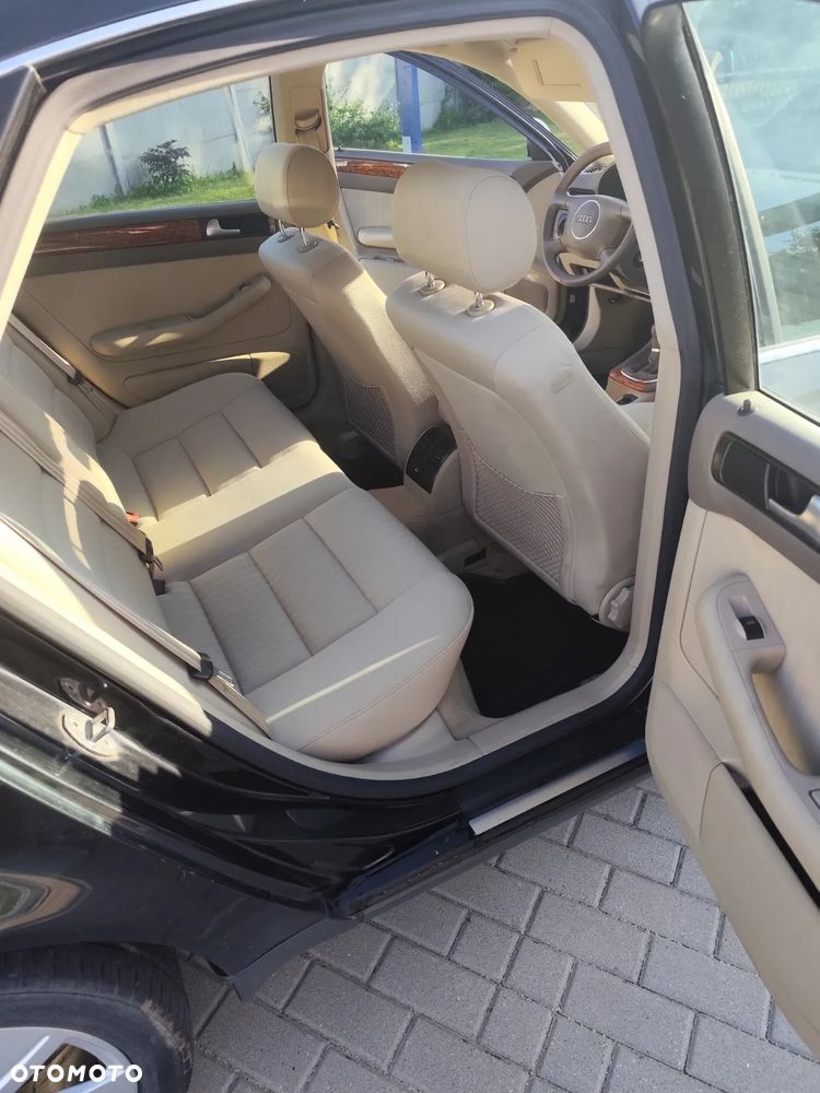 Audi A6 Limousine 1.8T - 12