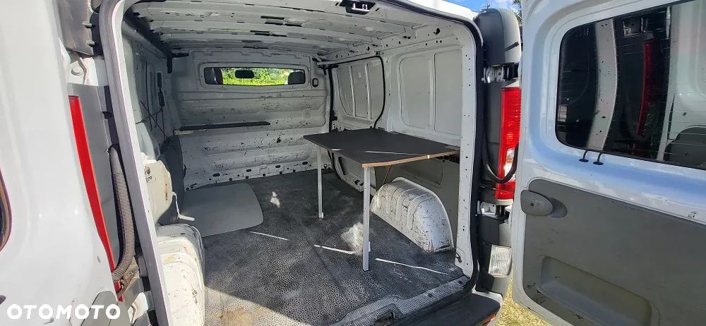 Opel VIVARO - 17