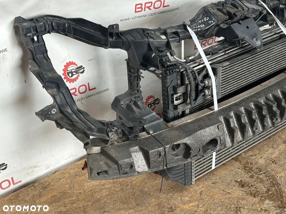 PAS PRZEDNI MERCEDES W169 A-KLASA A180 2.0 CDI 11'  AUTOMAT - 2