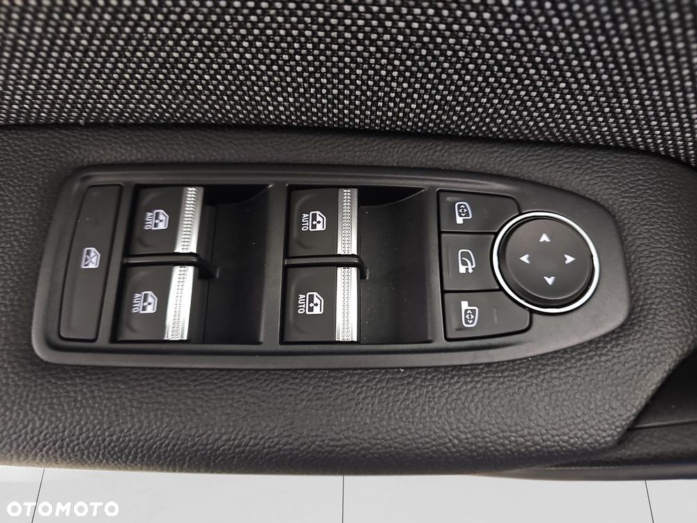 Renault Captur 1.0 TCe Techno - 11
