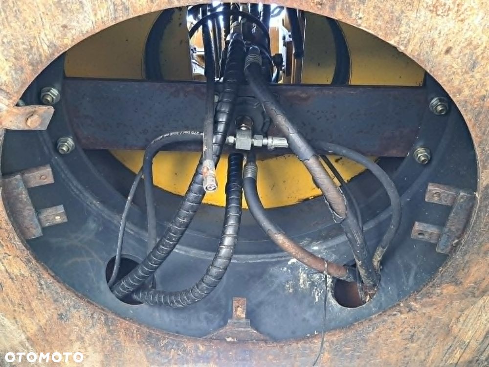 Komatsu PC190 LC-8 - 15