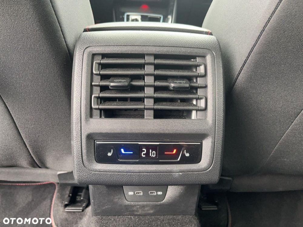 Volkswagen Golf 2.0 TSI GTI DSG - 16