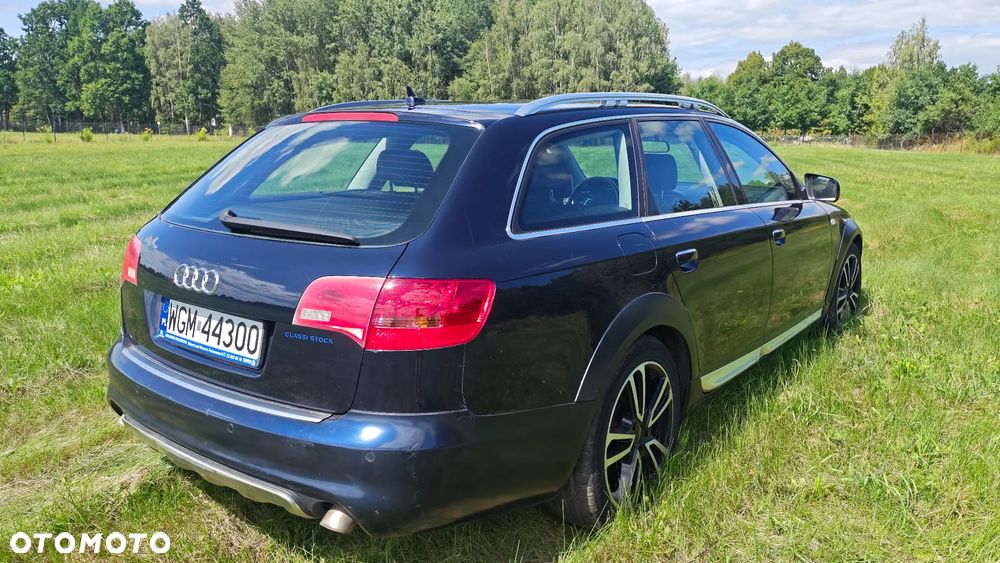 Audi A6 Allroad - 12