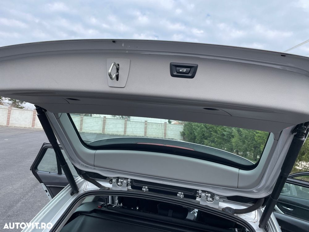 BMW Seria 3 316d - 12