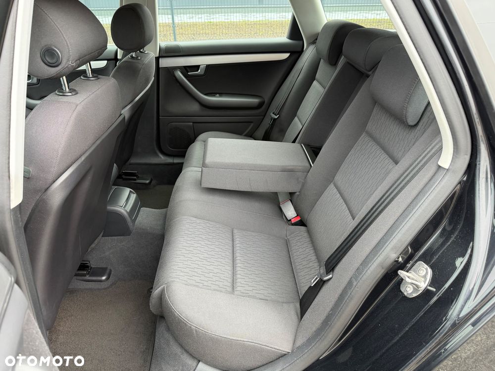 Audi A4 Avant 1.8T - 26