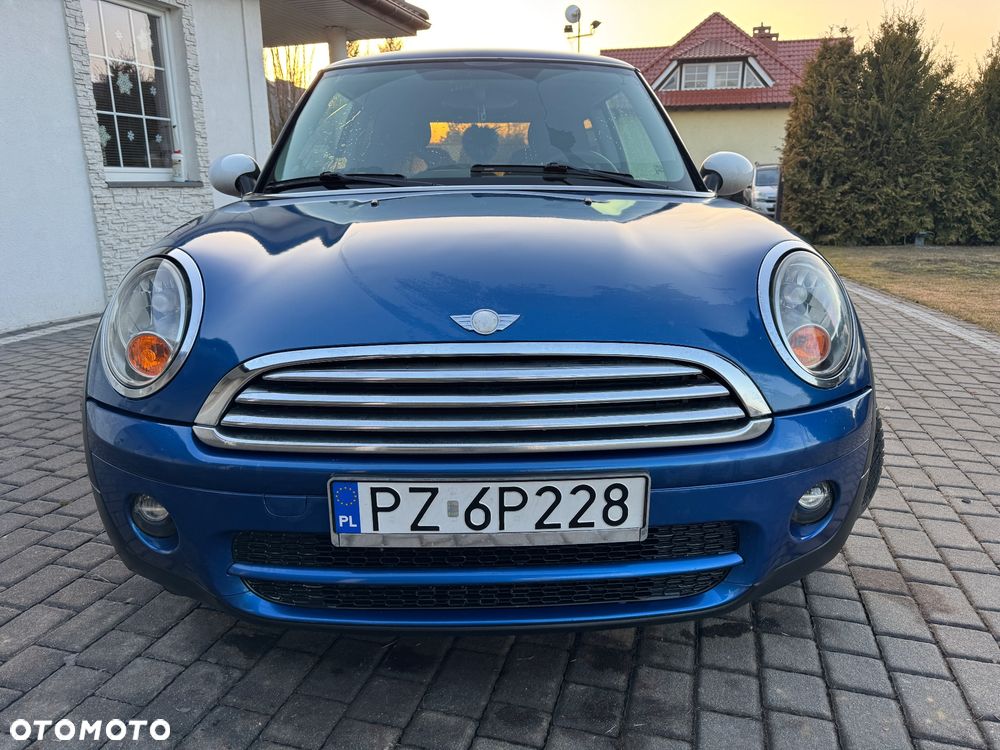 MINI Cooper D 50 Mayfair - 2