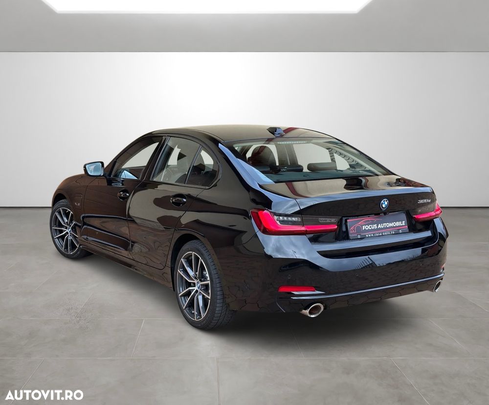 BMW Seria 3 320e Aut. Sport Line - 4