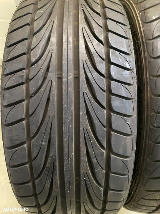 vand 2 anvelope 225/35/20 yokohama de vara noi - 3