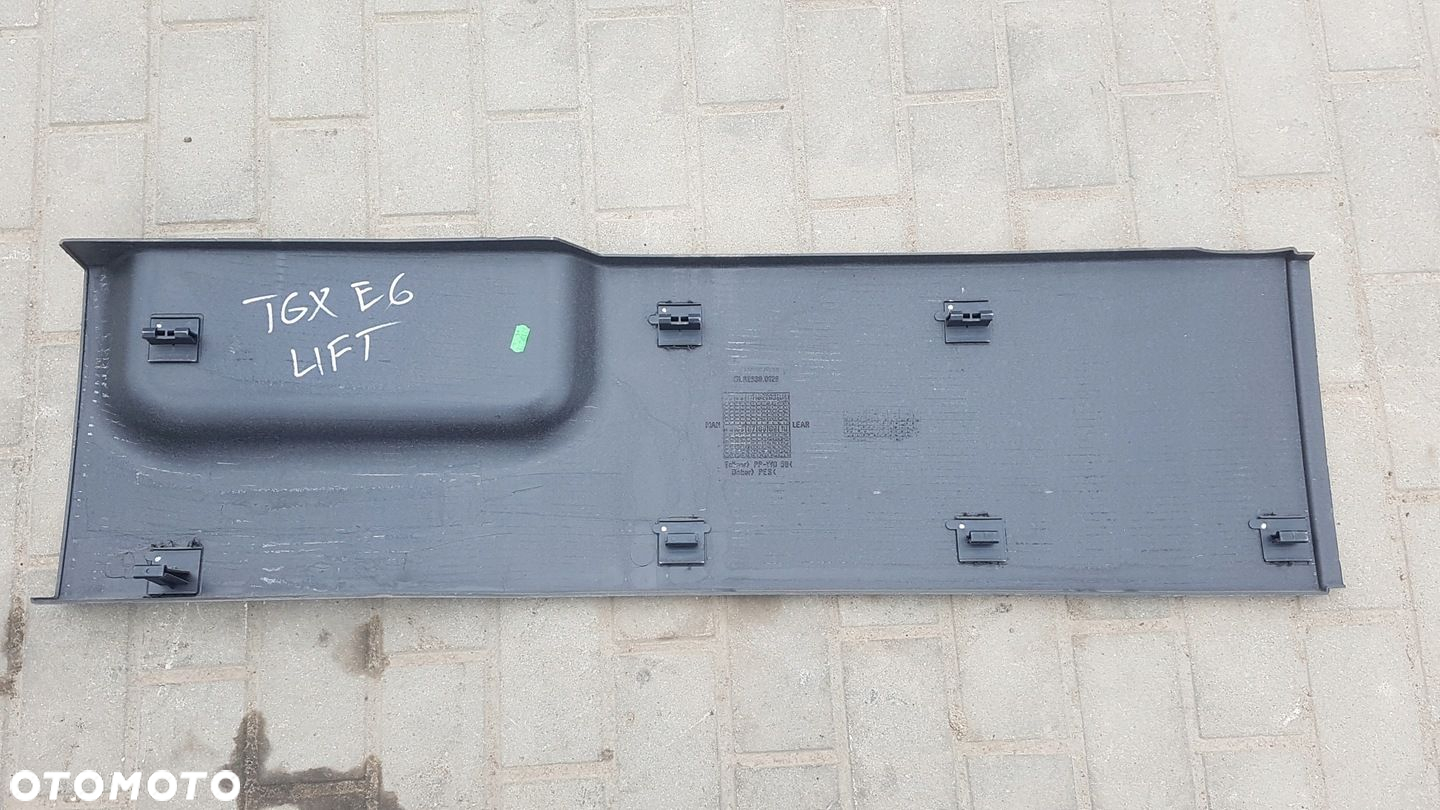 TAPICERKA KABINY GLOBU MAN TGX EURO 6 LIFT BEŻOWA 81629300129 - 3