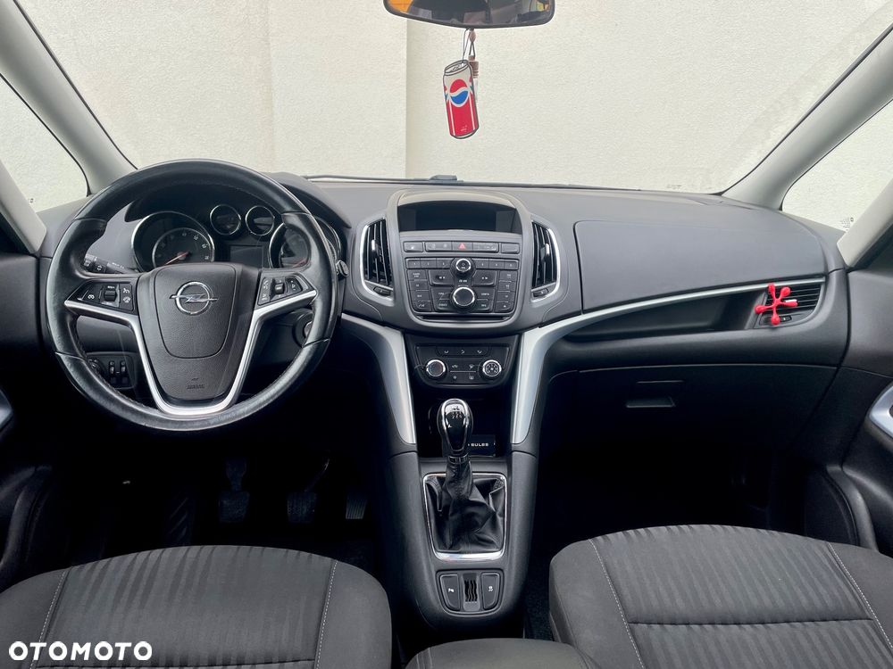 Opel Zafira 2012 photo 5