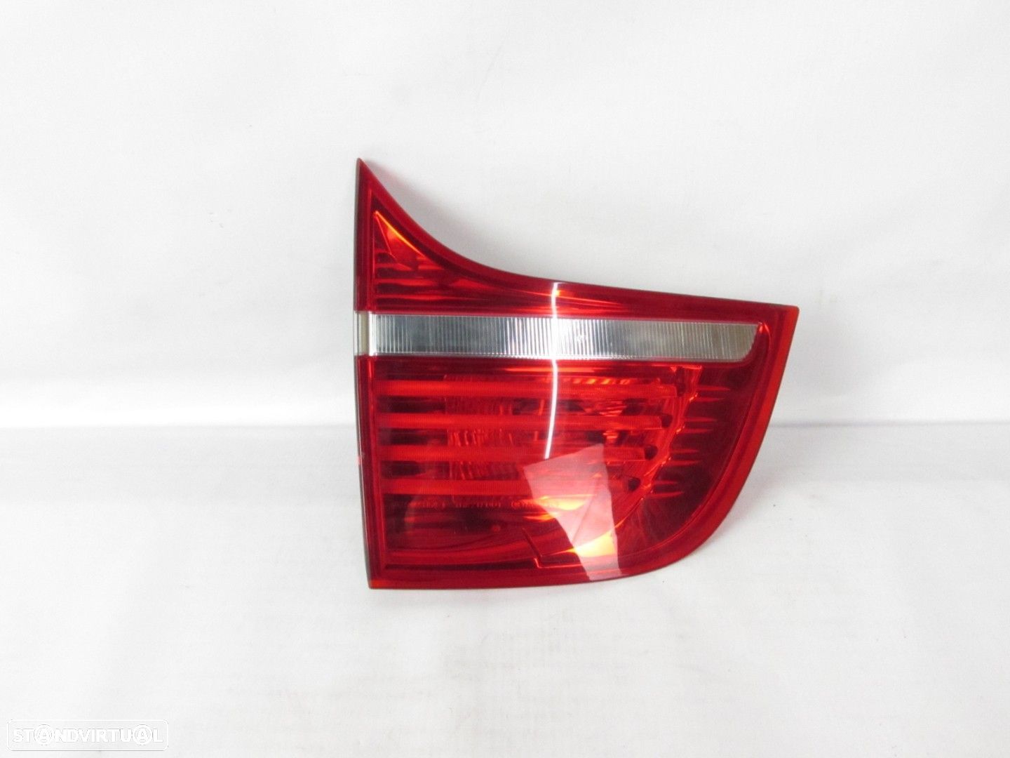 Farolim da mala Esquerdo Seminovo/ Original BMW X6 (E71, E72) 63217179987 - 1