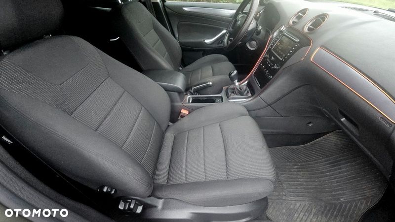 Ford Mondeo 2.0 TDCi Titanium S - 24