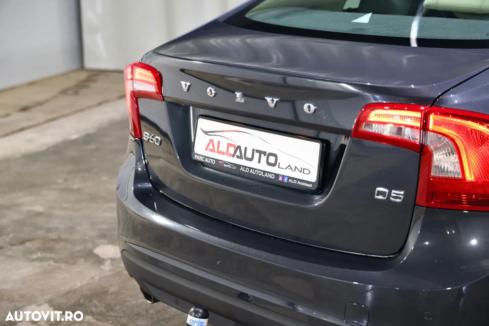 Volvo S60 D5 - 19