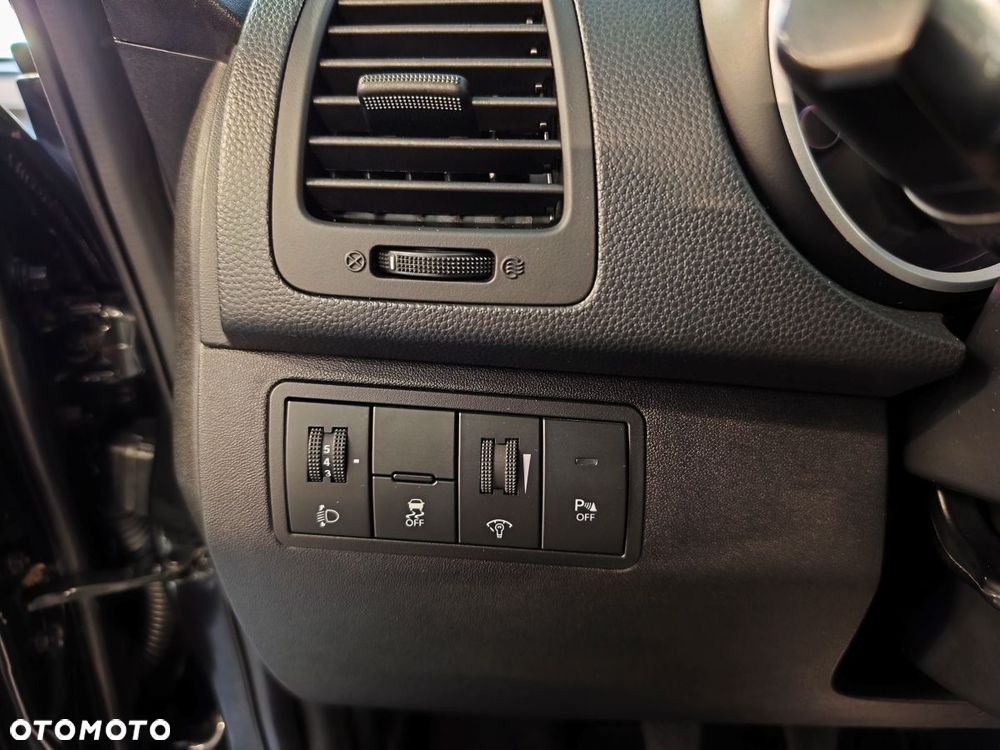 Kia Venga 1.4 Business Line - 16