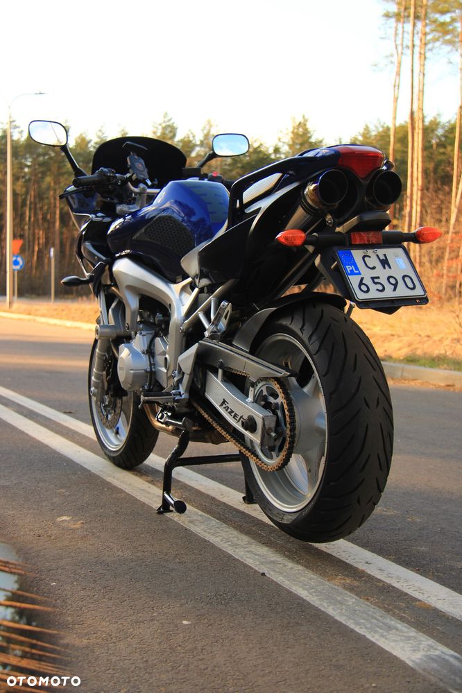 Yamaha FZ6 - 16