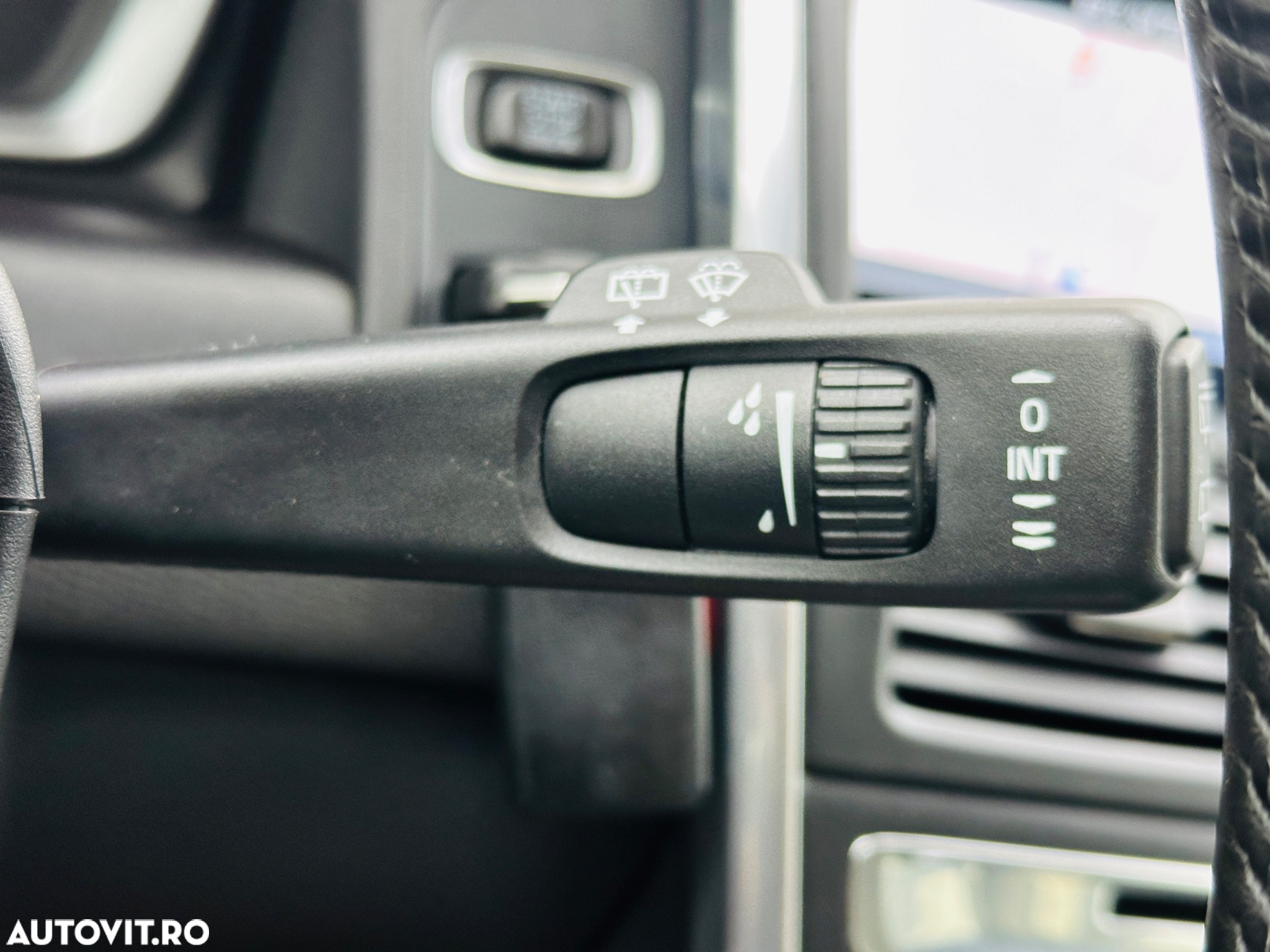 Volvo XC 60 - 29