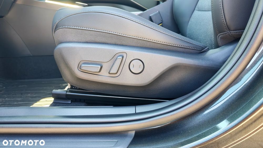 Kia Niro 1.6 GDI Hybrid Business Line - 13
