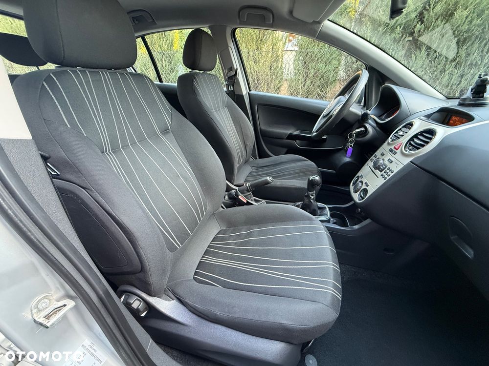 Opel Corsa 1.4 16V - 23