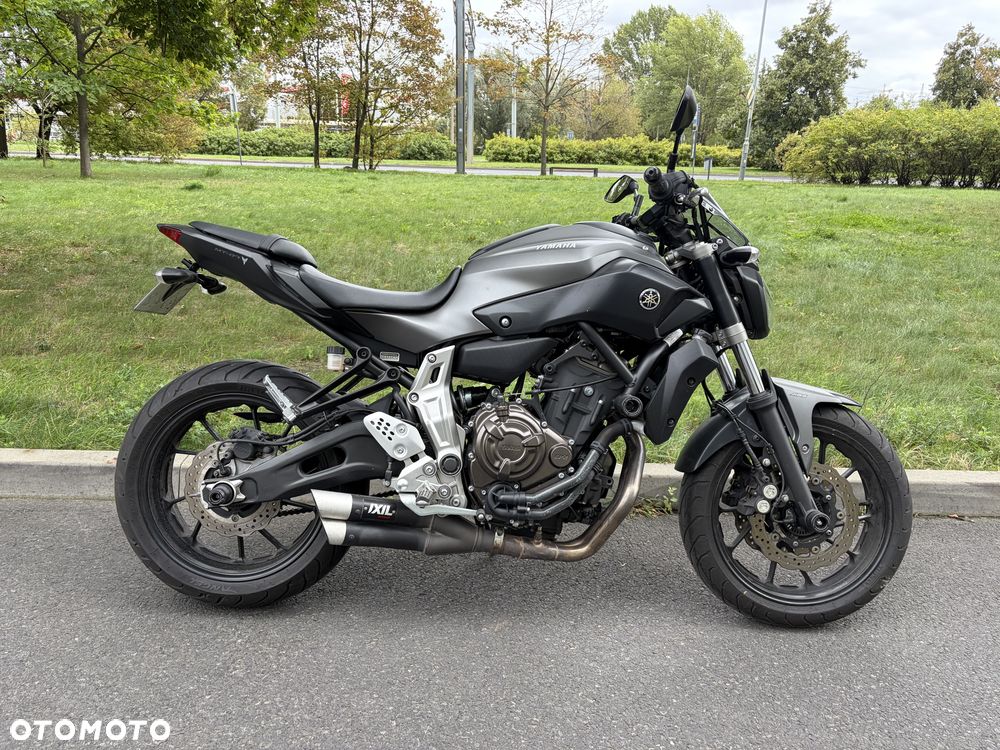 Yamaha MT - 4