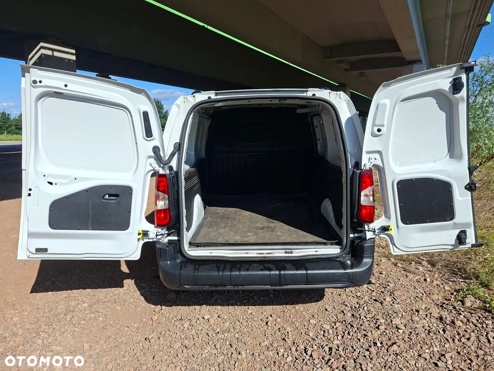 Opel Combo - 9