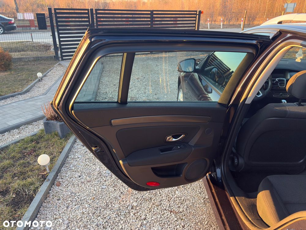 Renault Laguna 2.0 Dynamique - 23