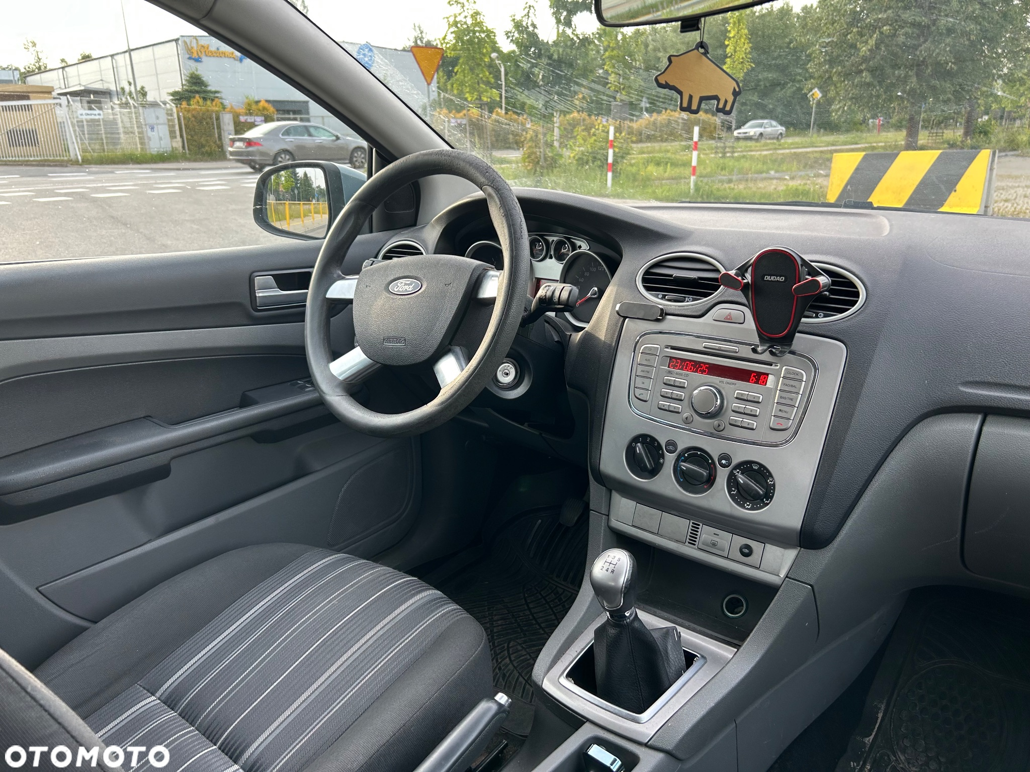 Ford Focus - 11