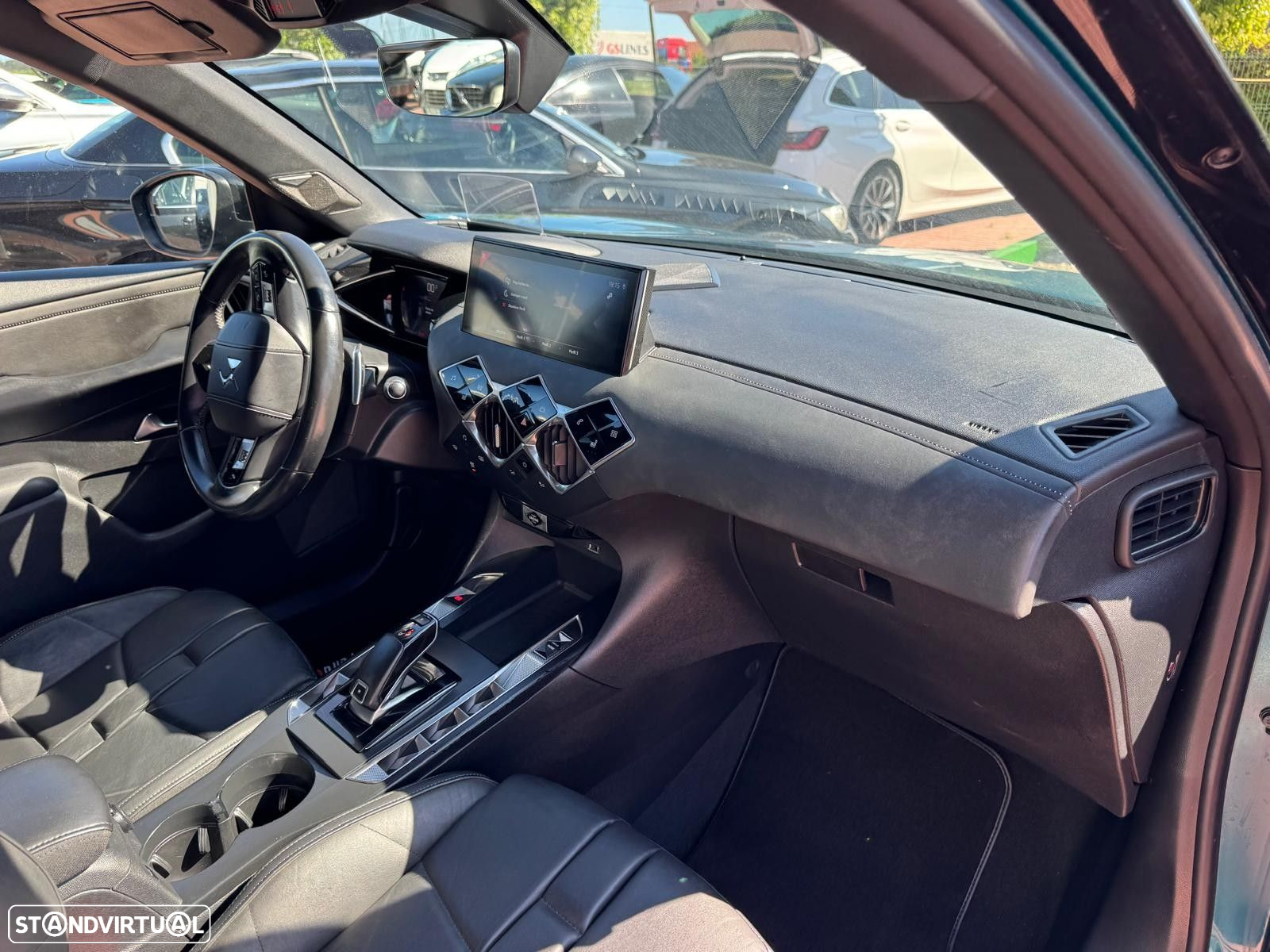 DS DS3 Crossback 1.2 PureTech Rivoli EAT8 - 12