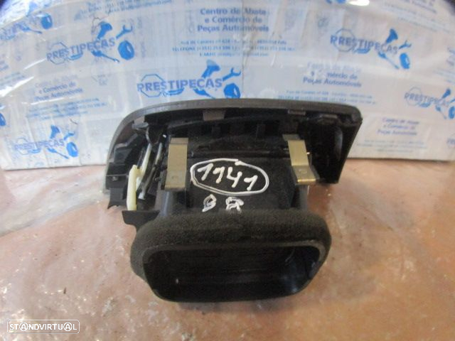 Grelha Friso 920535507 BMW F20 2013 118D 143CV 5P CINZA FD GRE VENTILAÇÃO - 2