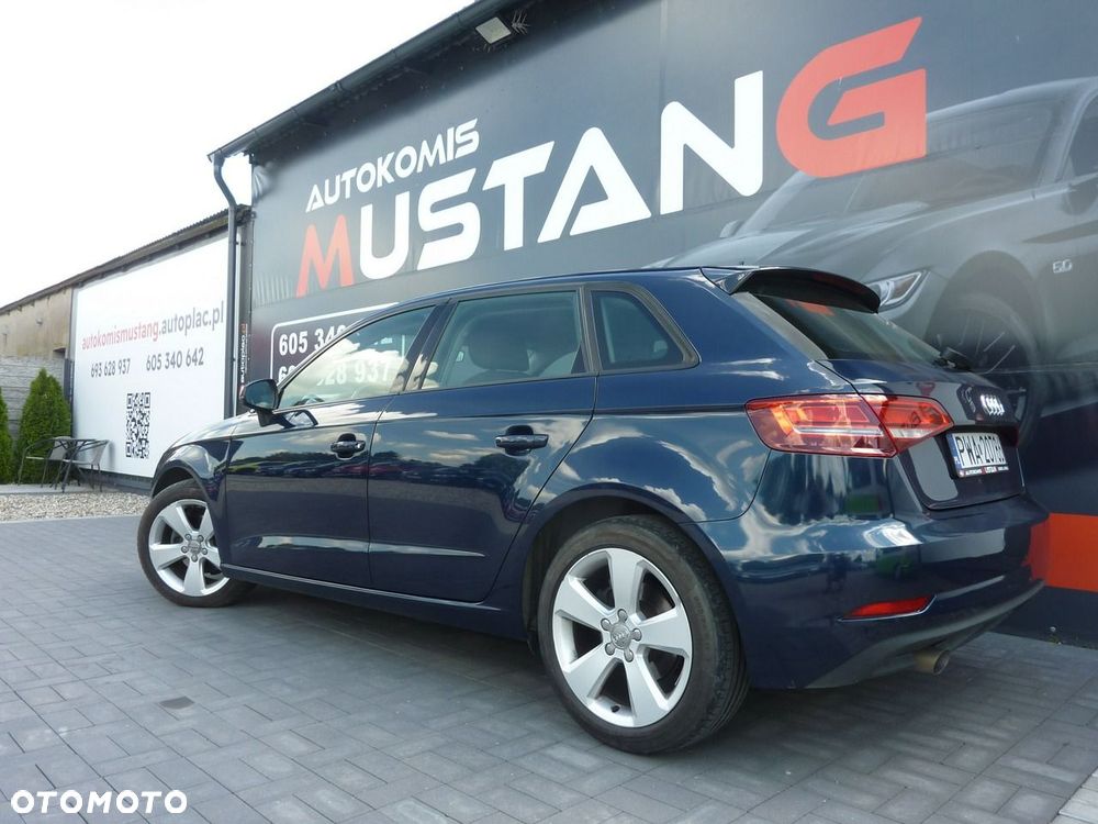 Audi A3 Sportback - 6