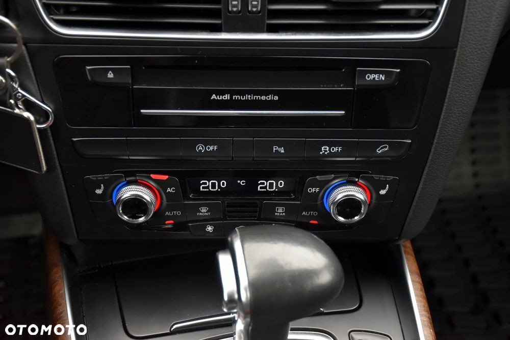 Audi Q5 2.0 TDI Quattro S tronic - 28