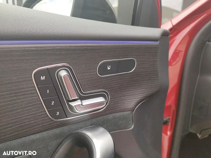 Mercedes-Benz A - 19