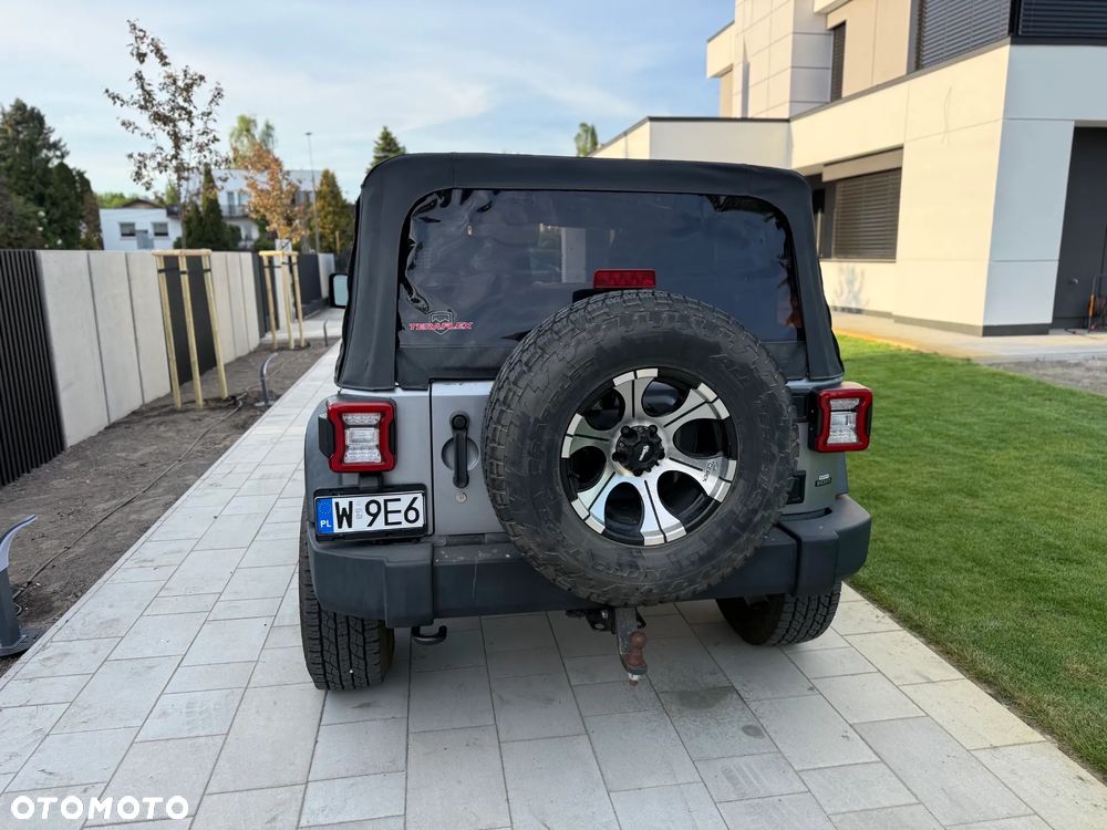 Jeep Wrangler 3.6 Sahara - 24