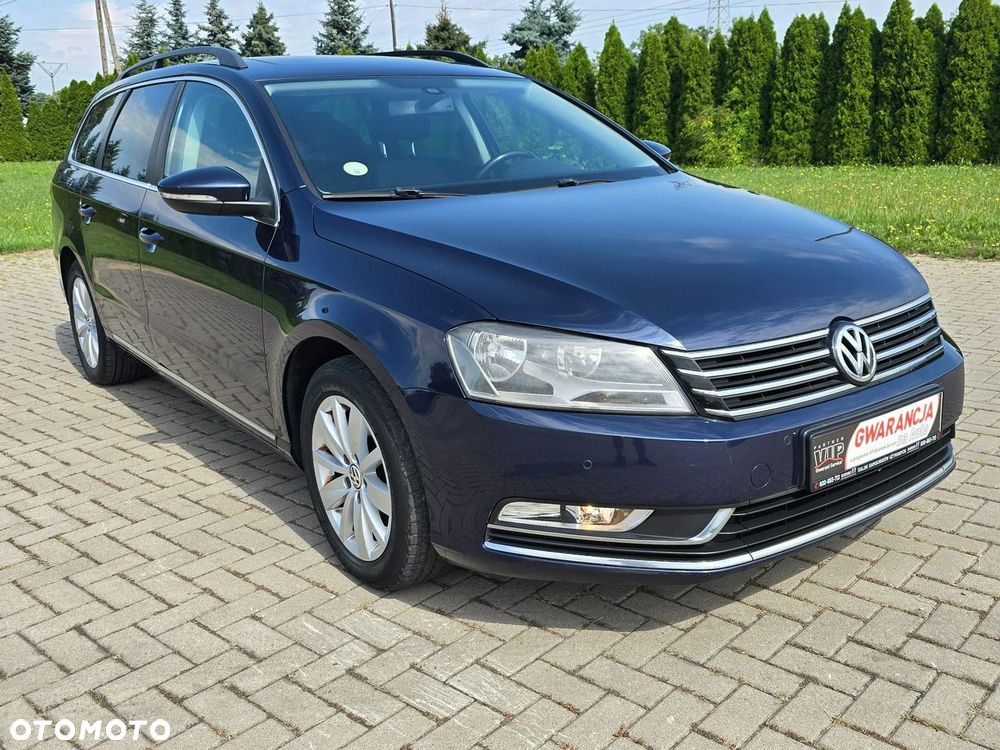 Volkswagen Passat - 2