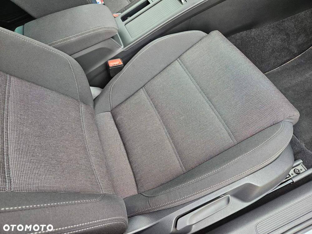 Volkswagen Passat 2.0 TDI BMT Comfortline DSG7 - 17
